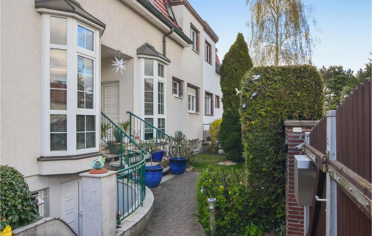 2 Bedroom Lovely In Hébergement de vacances