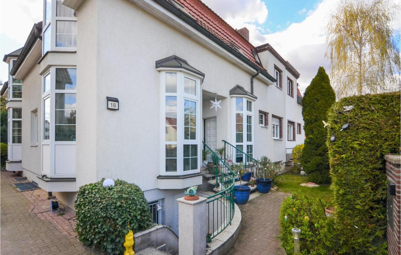 2 Bedroom Lovely In Hébergement de vacances