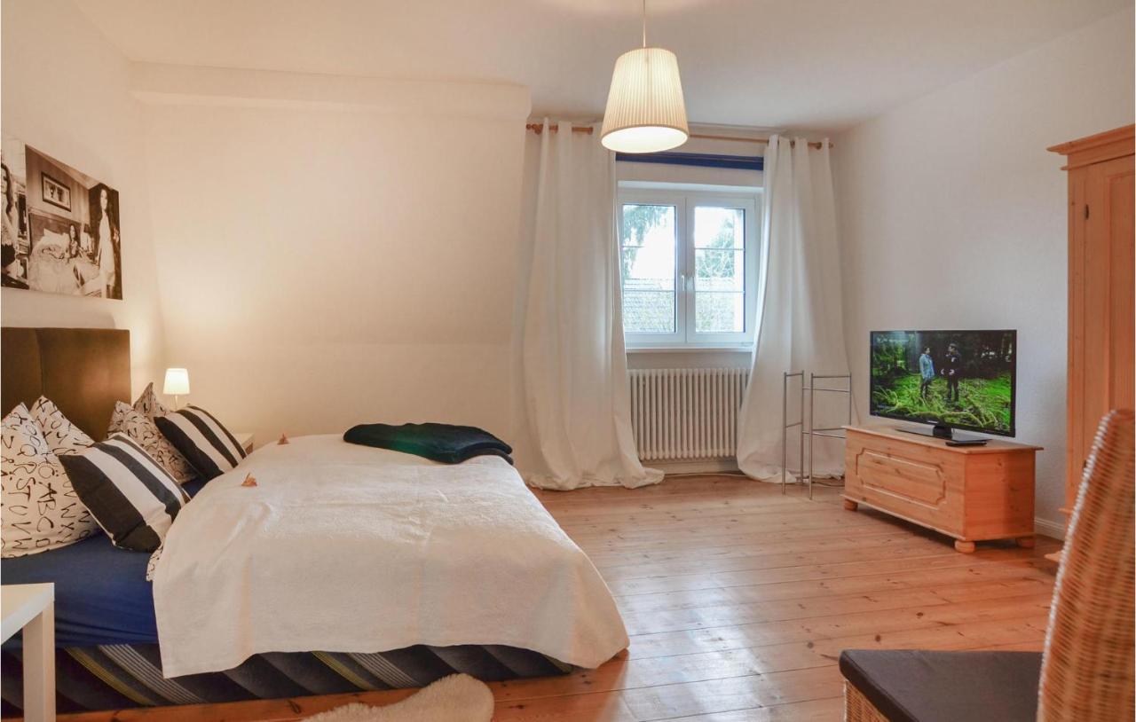2 Bedroom Lovely In Hébergement de vacances Berlin
